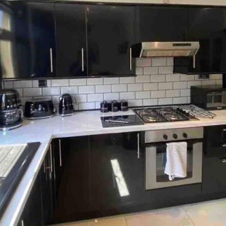 Lovely 2 Bedroom With Private Garden Edinburgh Dış mekan fotoğraf