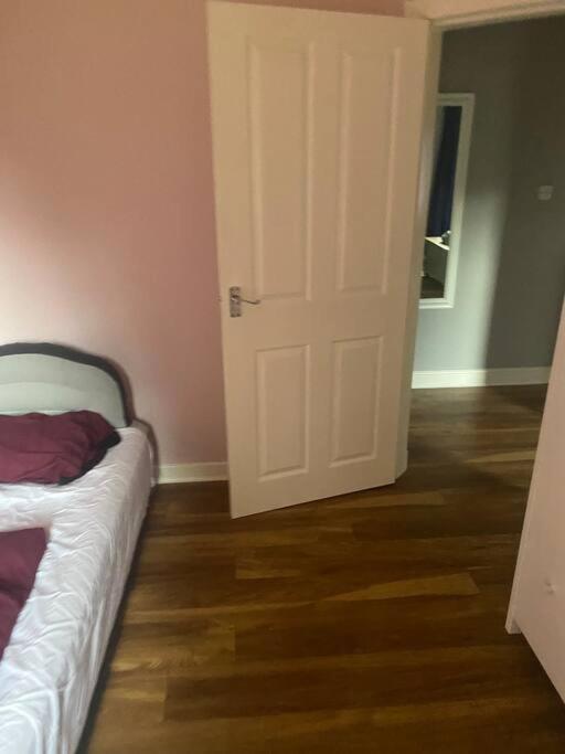 Lovely 2 Bedroom With Private Garden Edinburgh Dış mekan fotoğraf